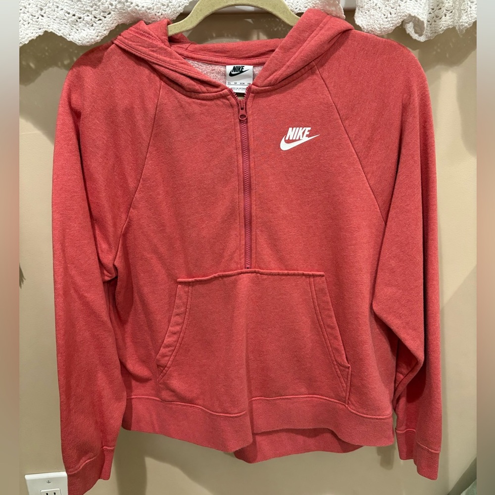 Women’s Nike Half Zip